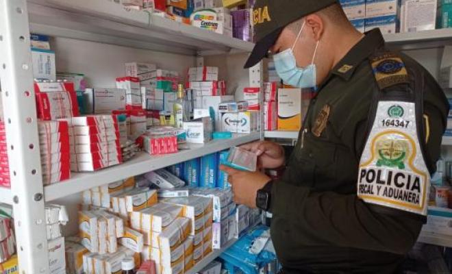 Incautan en Colombia fármacos vencidos que serían vendidos a venezolanos