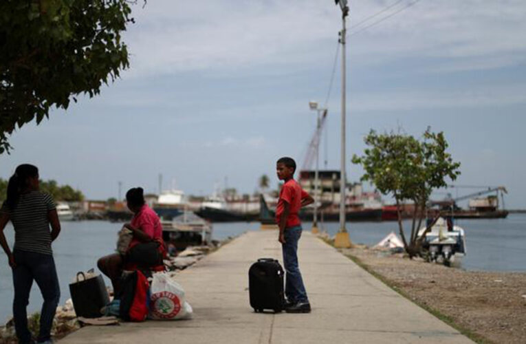 HRW exige a Trinidad detener deportaciones de migrantes venezolanos