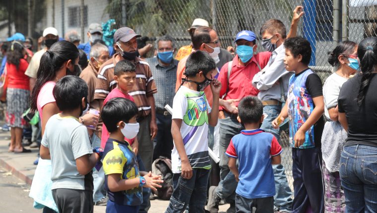 7 muertes y 350 contagios en Venezuela