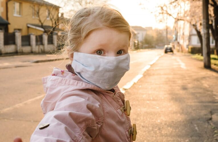 Pandemia causa infelicidad y ansiedad a 20% de niños europeos