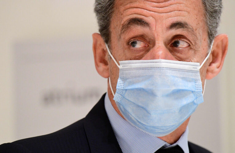 Condenan a 3 años a expresidente francés Sarkozy por corrupción