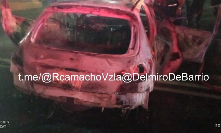 Se incendió un carro en Boquerón I