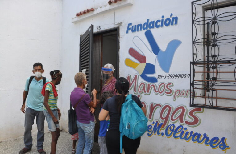 Fundación Manos para Vargas atiende hasta 100 pacientes diarios