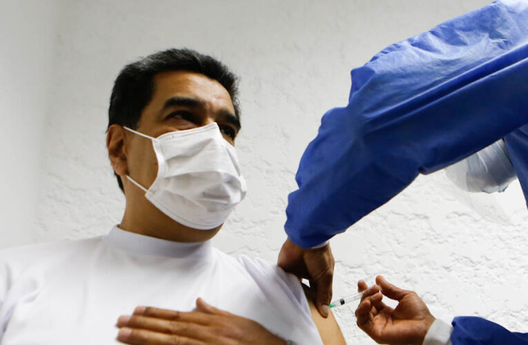 Maduro y Cilia Flores se vacunaron con la Sputnik V