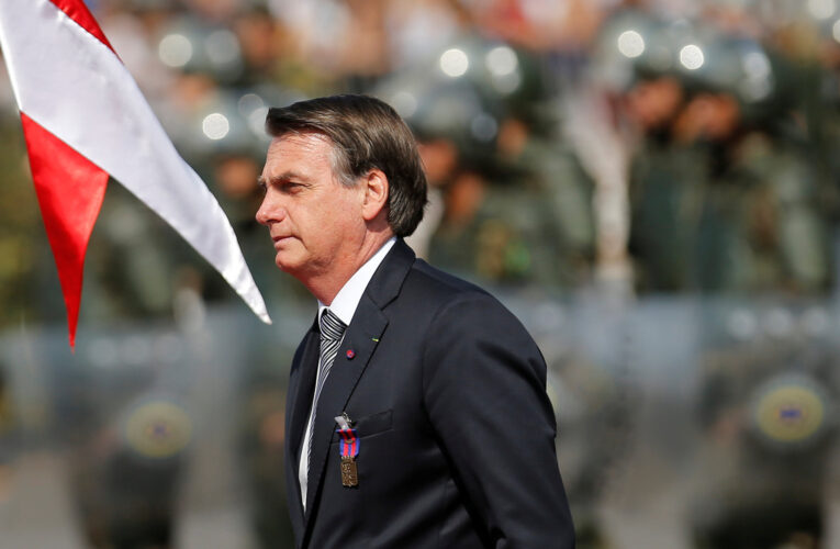 Renunció la cúpula militar de Brasil