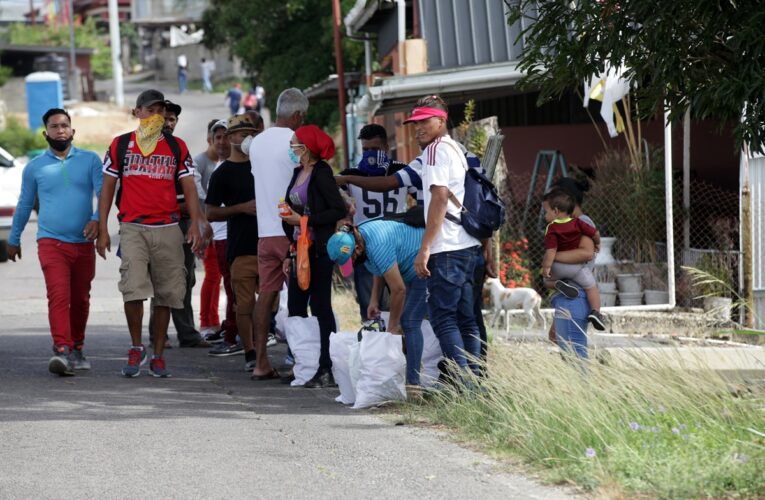 Trinidad extiende regularización de estatus a venezolanos