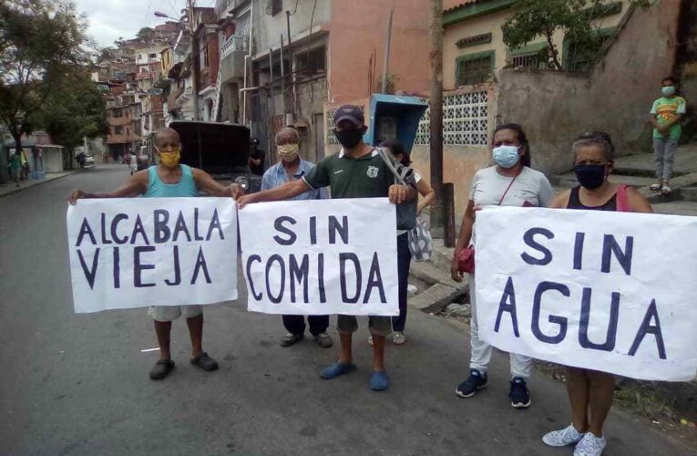 Dos protestas por agua y comida en Carlos Soublette