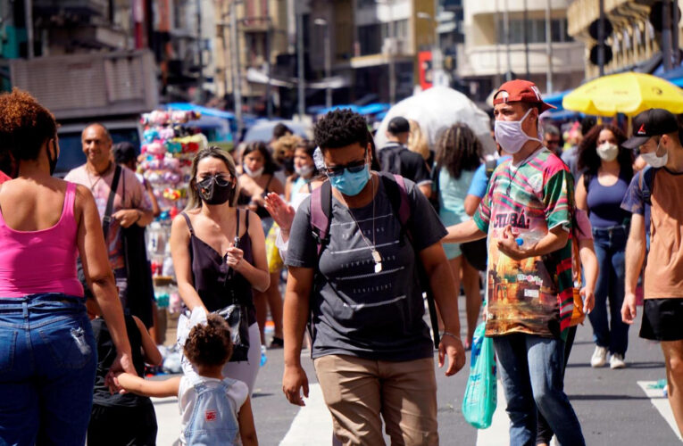 Brasil roza los 13 millones de contagios