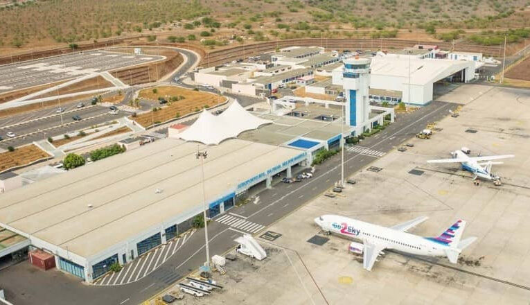 Evacuan aeropuerto de Cabo Verde por amenaza de bomba