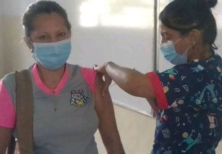 2.250 trabajadores de la educación han sido vacunados