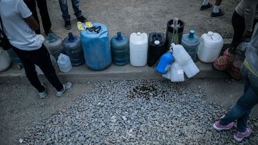 Vecinos de El Tigrillo amenazan con tomar las calles por falta de agua