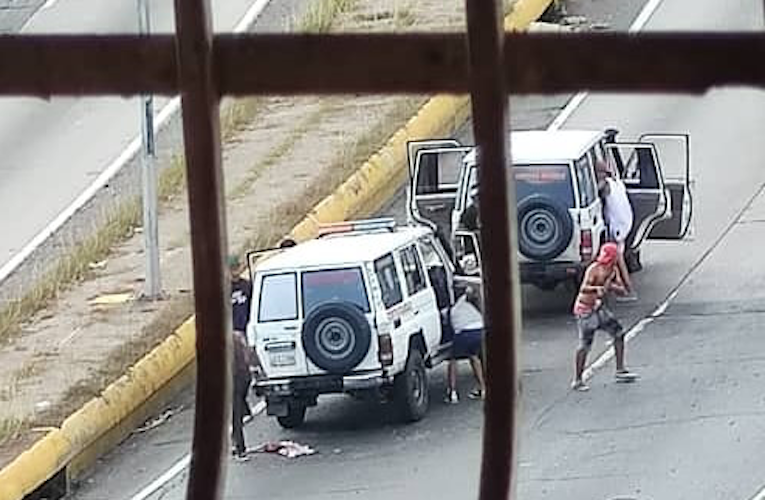 Banda de El Coqui atacó a patrullas del Cicpc en la autopista