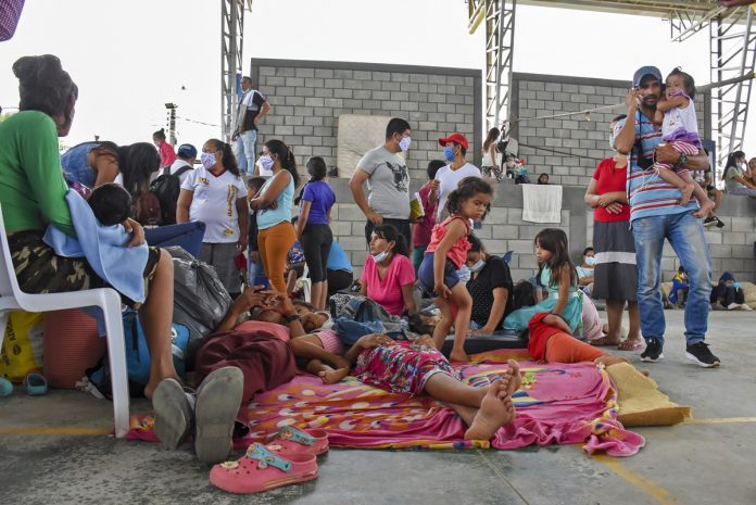 Confirman 23 casos de covid en refugio para apureños en Colombia
