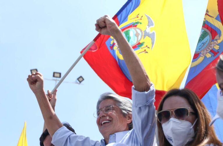 Presidente de Ecuador invitará a Guaidó a su toma de posesión
