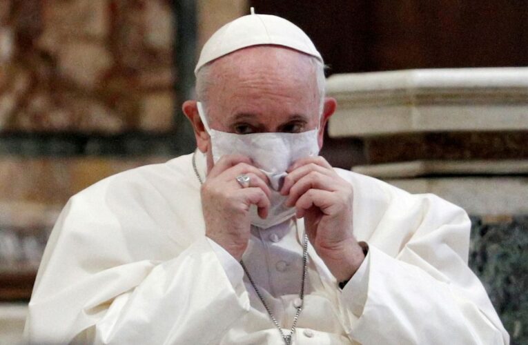 Papa rechaza cualquier “intervención” en Venezuela