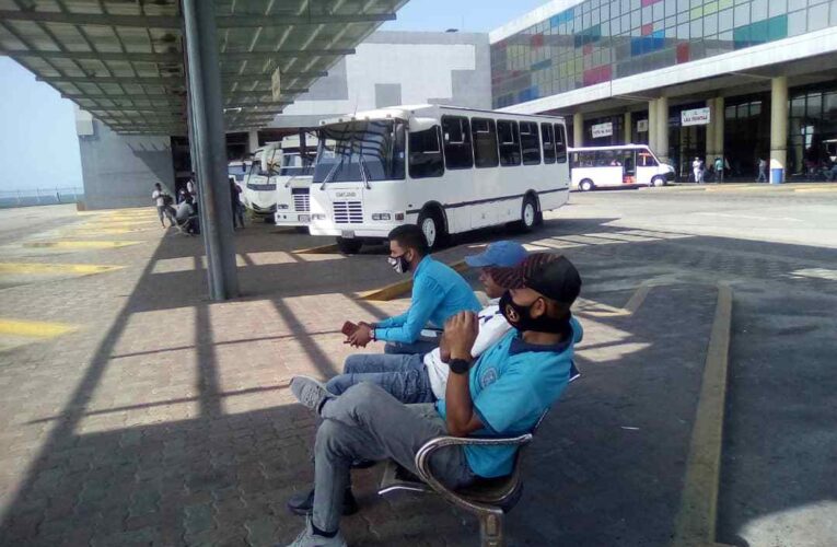 Revisarán tarifa de la Caracas-La Guaira en terminal de La Zorra