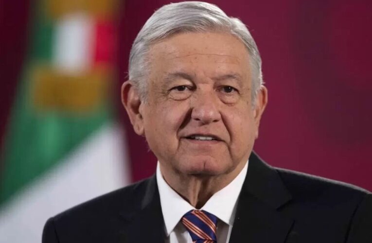López Obrador pidió nuevo préstamo de vacunas a Kamala Harris