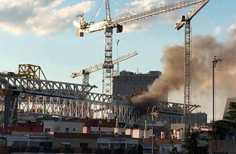 Sofocan incendio en las obras del Santiago Bernabéu