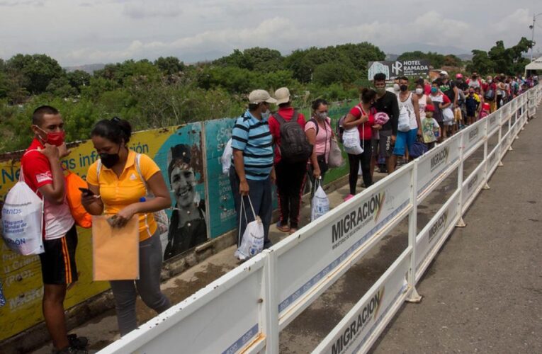 Colombia abrió la frontera pero Venezuela no