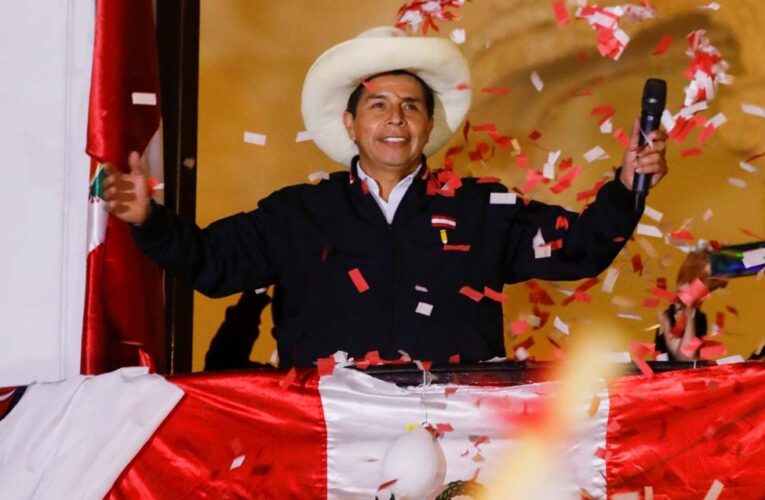Castillo gana elecciones en Perú