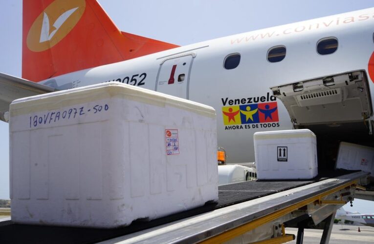 Avión de Conviasa llevó a Antigua y Barbuda 20 mil vacunas