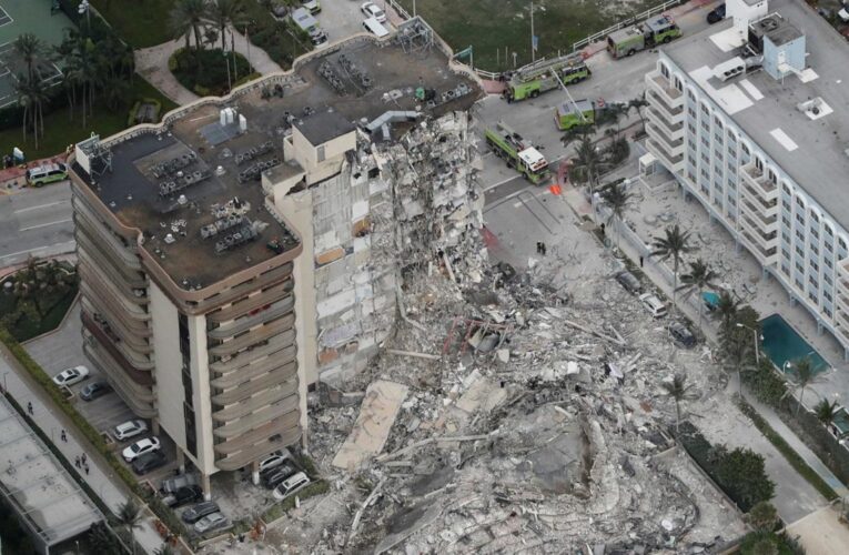 Incendio dificulta rescate en edificio derrumbado en Miami