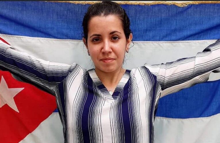 Periodista cubana Camila Acosta: Dios me puso ahí para contar lo que sucede