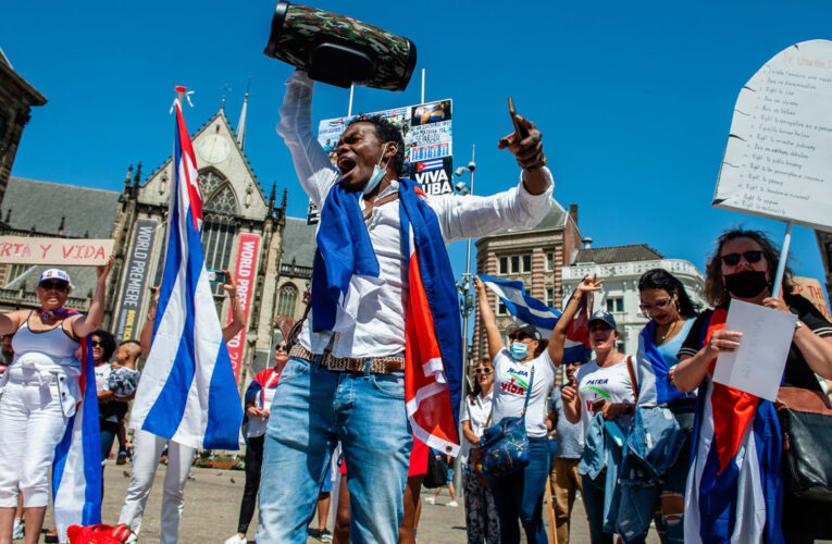UE da su apoyo a manifestantes cubanos y pide liberación de detenidos