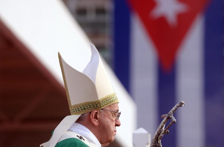 Papa Francisco: Estoy cerca del querido pueblo cubano en estos momentos difíciles