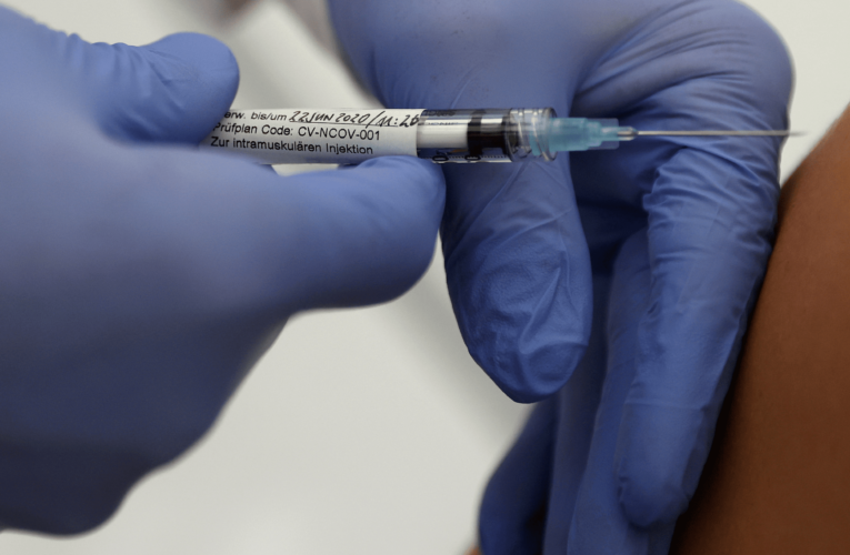 China usará vacuna Pfizer como refuerzo de sus fórmulas