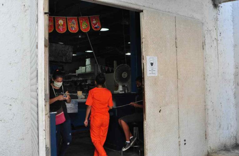 Comerciantes consternados por apagones y falta de combustible