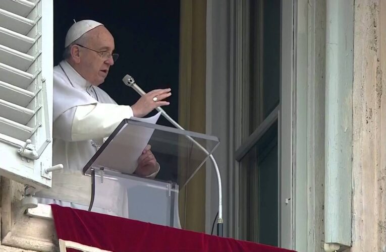 Papa Francisco reza por Mérida