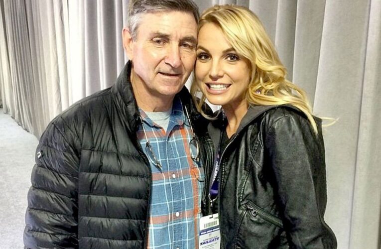 Papá de Britney Spears renuncia a ser su tutor