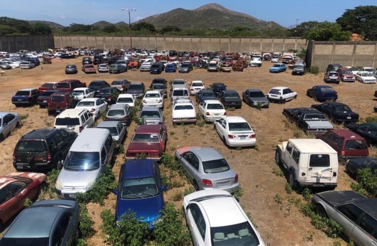 Preso dueño de estacionamiento que pretendía apoderarse de 437 carros