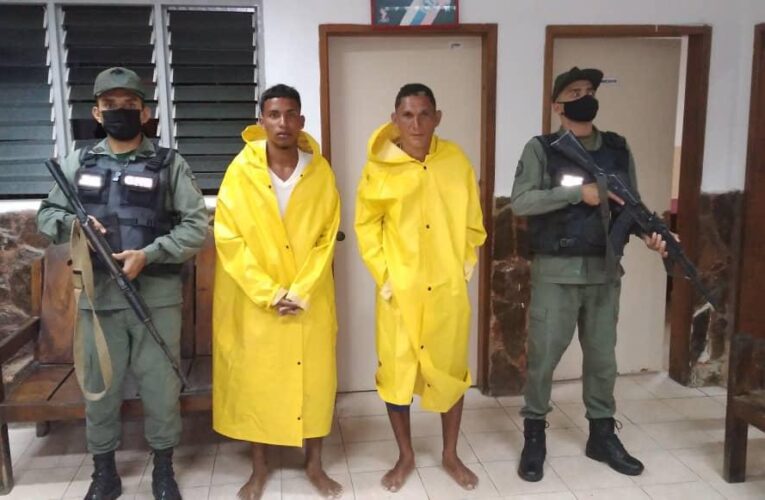 Pescadores de Aragua fueron rescatados cerca de Chichiriviche