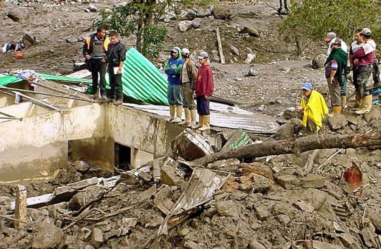 20 muertos y 17 desaparecidos por las lluvias en Mérida