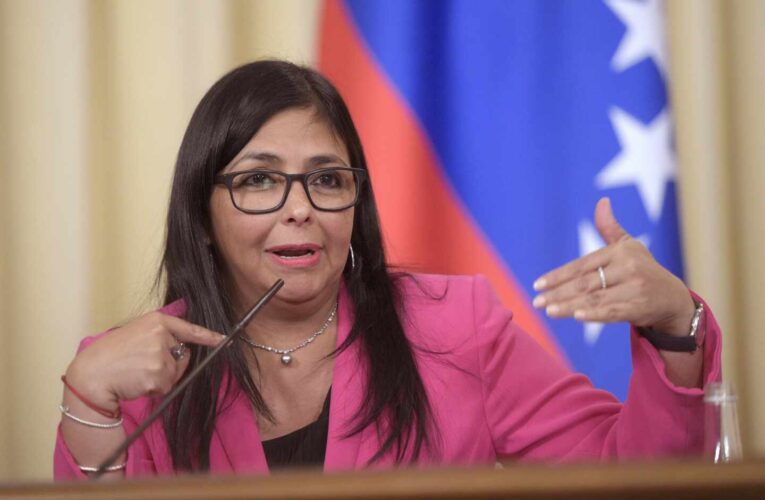 Rodríguez solicitó a Paraguay “honrar la deuda” que tiene con Pdvsa