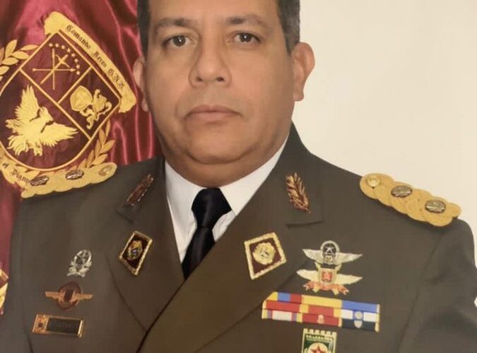 Excarcelan al general Pedro Naranjo por problemas de salud