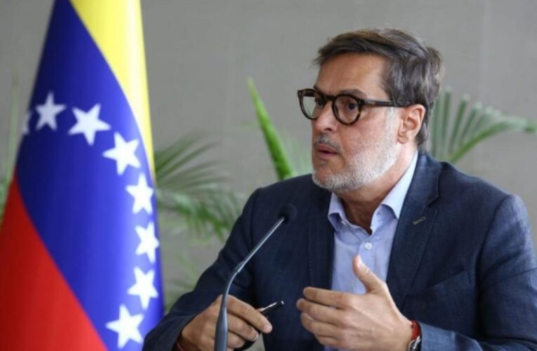 Canciller niega que ataque del ELN se planeara en Venezuela