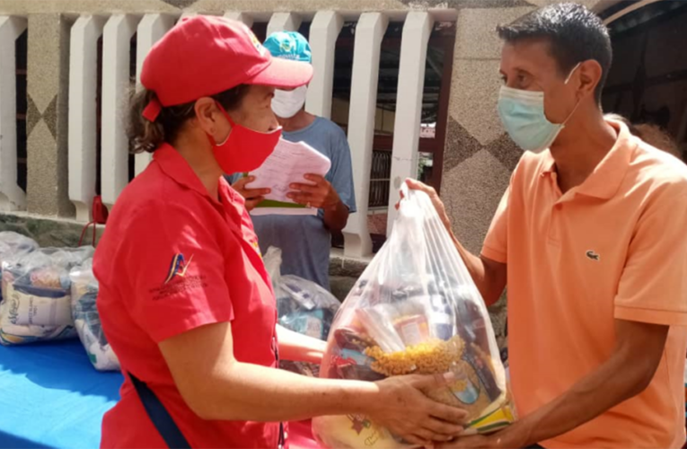 318 familias en Carayaca recibieron alimentos