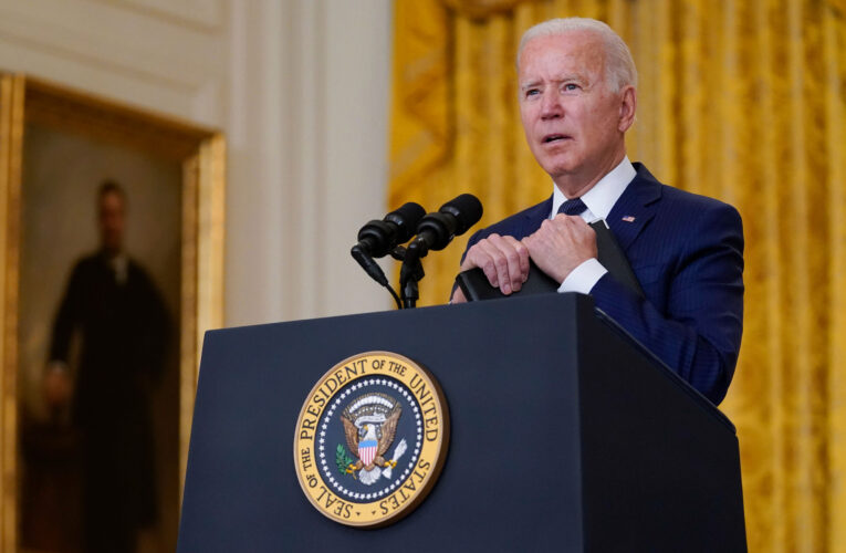 Biden convocará cumbre global para frenar la pandemia