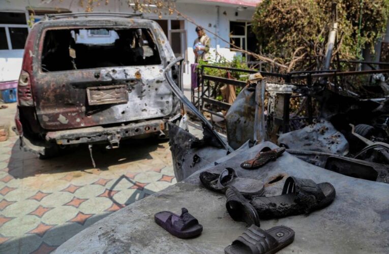 4 muertos en segundo atentado contra talibanes
