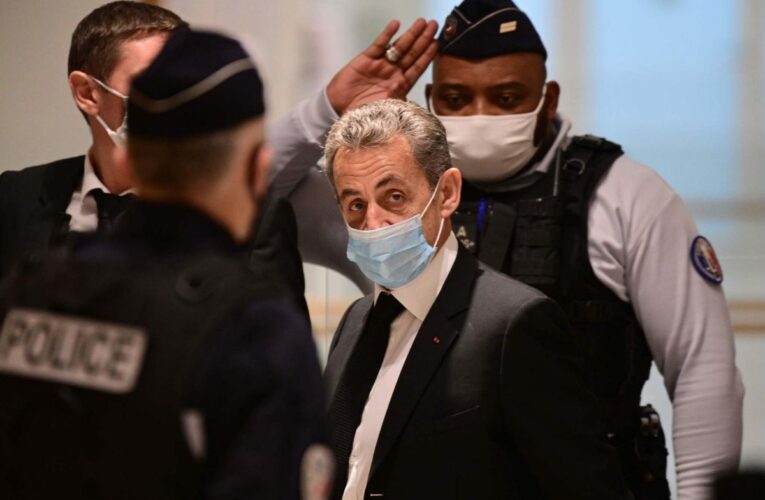 Sentenciado a un año de prisión expresidente Nicolas Sarkozy