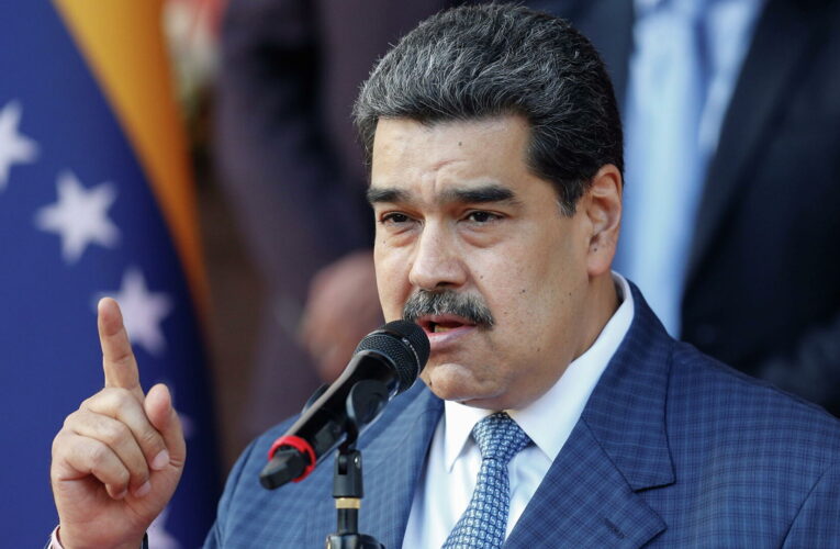 Maduro calificó como un éxito el regreso a clases presenciales