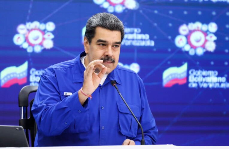Maduro anuncia el “semáforo covid” para acceso a restaurantes
