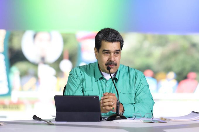 Maduro: El 7+7 lo dejamos para después