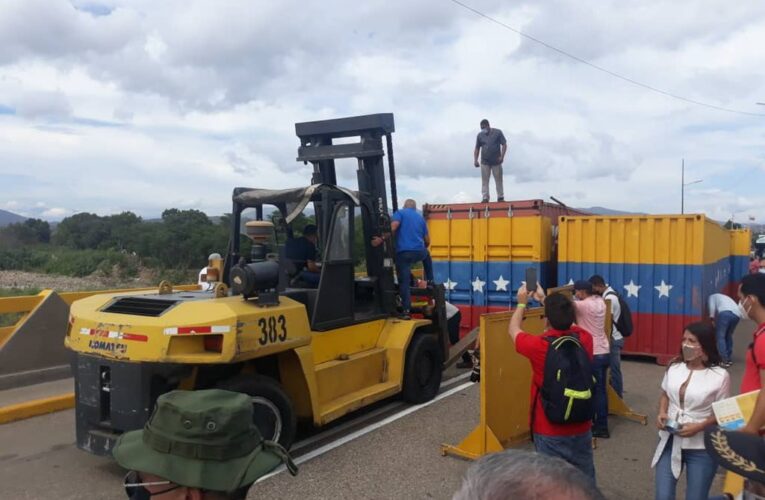 Gobierno anuncia apertura comercial de la frontera con Colombia