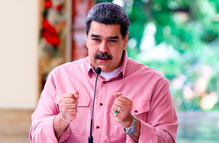 Maduro evaluará futuro del diálogo tras extradición de Saab