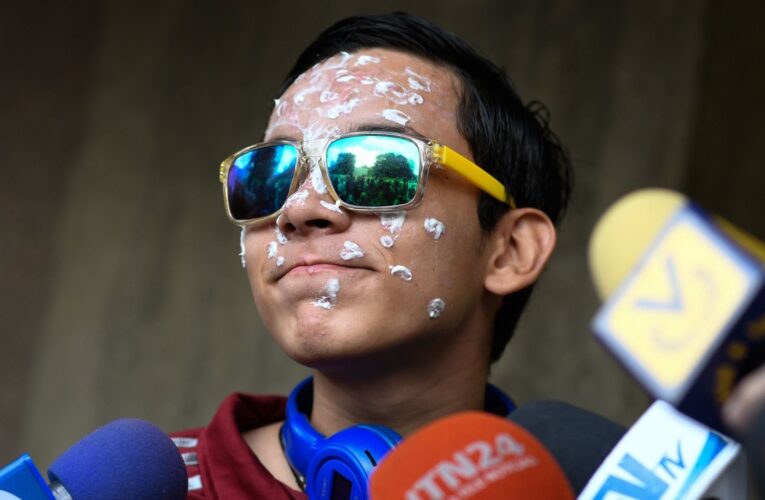 Condenan a más de 20 años de cárcel funcionarios que dejaron ciego a Rufo Chacón