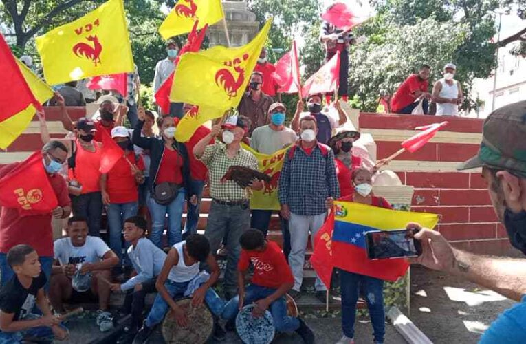 Militantes del PCV protestaron por inhabilitaciones políticas
